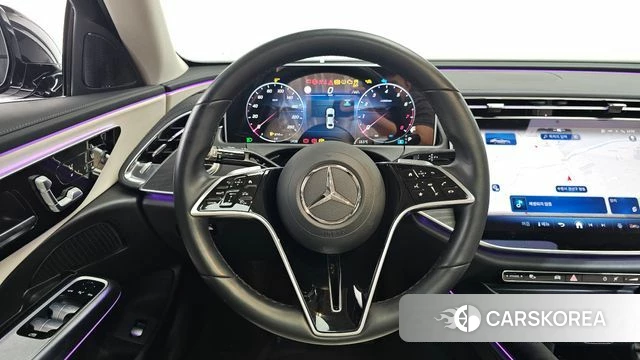 Mercedes-Benz E-Class W214 2025 Черный из Кореи, фото 3