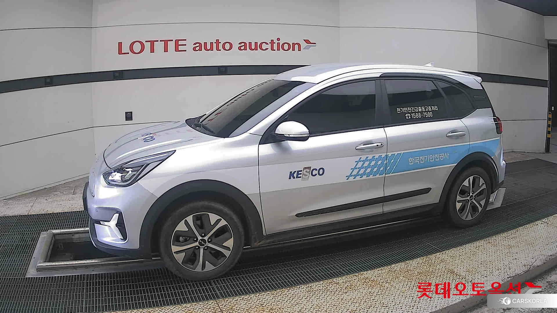 Kia Niro Plus 2023 Sparkling Silver из Кореи, фото 3