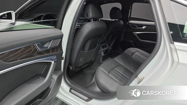 Audi A6 (C8) 2019 Белый из Кореи, фото 3