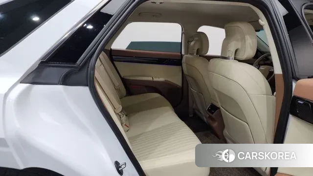 Hyundai Grandeur (GN7) 2025 Белый из Кореи, фото 3