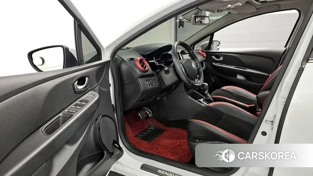 Renault Korea (Samsung) Clio 2019 Белый из Кореи, фото 3