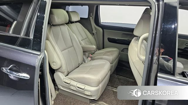 Kia The New Carnival 2019 Серый из Кореи, фото 3