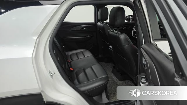 Chevrolet (GM Daewoo) Trailblazer 2021 Белый из Кореи, фото 3