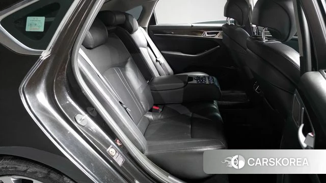 Genesis G80 2018 Черный из Кореи, фото 3