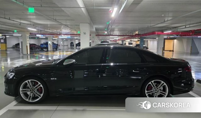 Audi S8 (D5) 2021 Черный из Кореи, фото 3