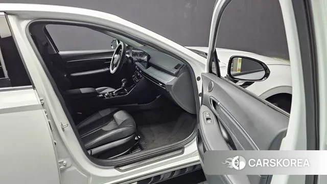 Hyundai Sonata D Edge (DN8) 2023 Белый из Кореи, фото 3