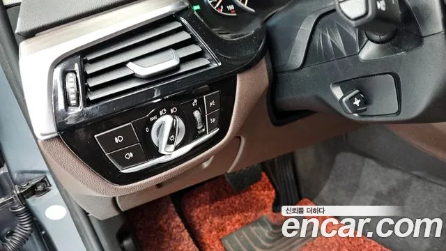 BMW 5 Series (G30) id 2699503 из Кореи 3