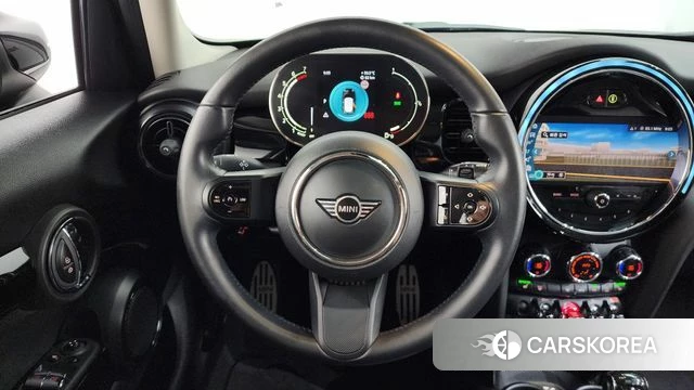 Mini Cooper 2021 Серебристо-серый из Кореи, фото 3