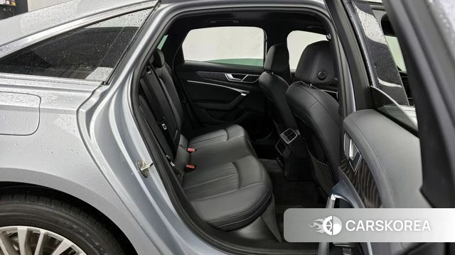 Audi A6 (C8) 2021 Серебряный из Кореи, фото 3