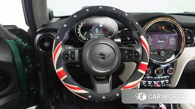 Mini Cooper S 2022 Зеленый из Кореи, фото 3