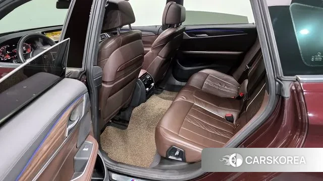 BMW 6 Series GT (G32) 2020 Коричневый из Кореи, фото 3