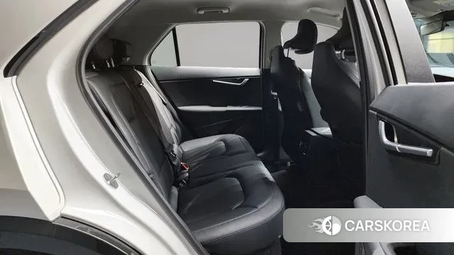 Kia Di Ol Nu Niro 2022 Белый из Кореи, фото 3