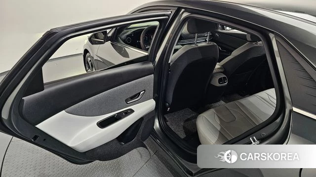 Hyundai Avante (CN7) 2022 Серый из Кореи, фото 3