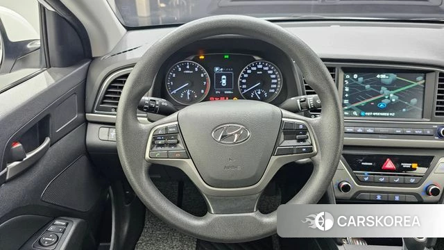 Hyundai Avante AD 2018 Белый из Кореи, фото 3
