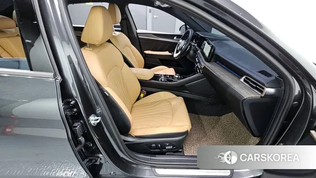 Kia K5 3rd generation 2023 Серый из Кореи, фото 3