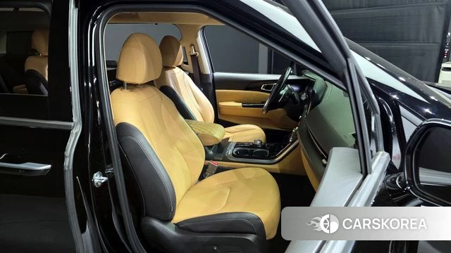 Kia Carnival 4th generation 2021 Черный из Кореи, фото 3