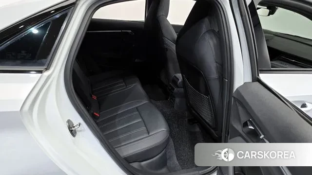 Audi S3 (8Y) 2023 Белый из Кореи, фото 3