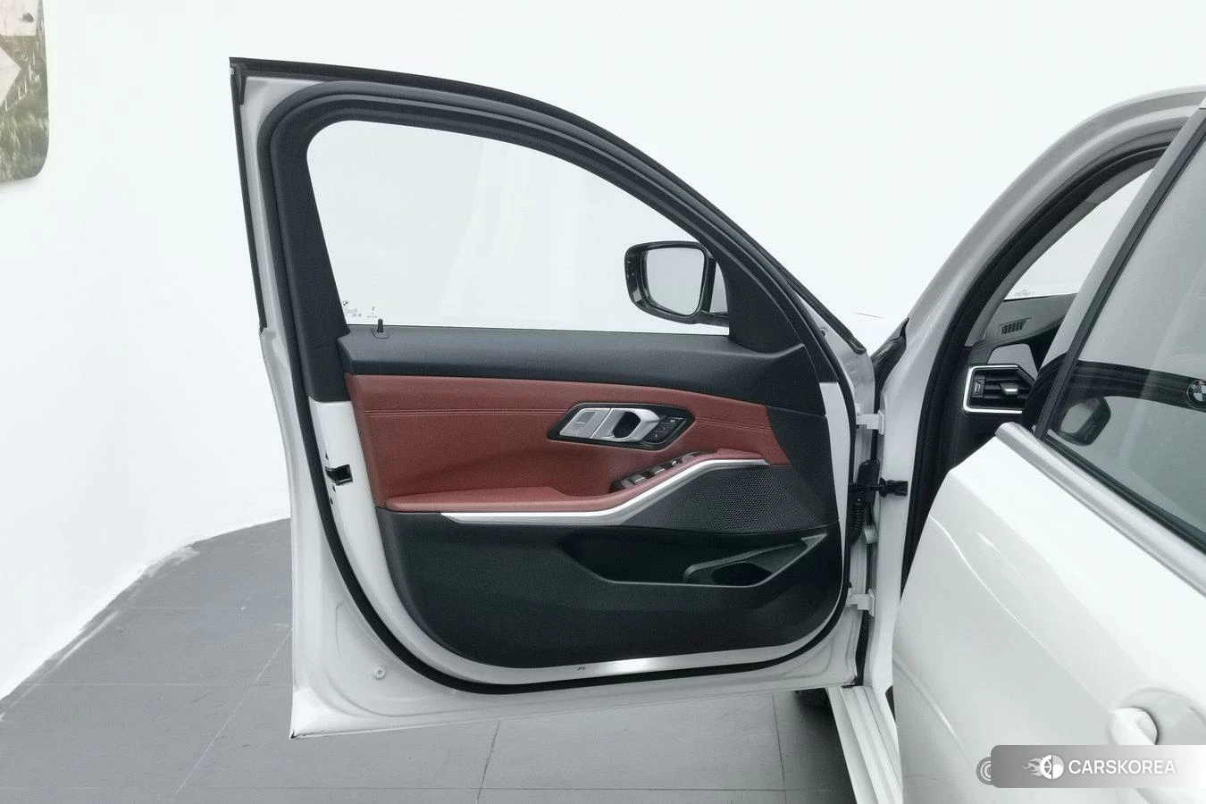 BMW 3 series 2021 Белый из Китая, фото 3