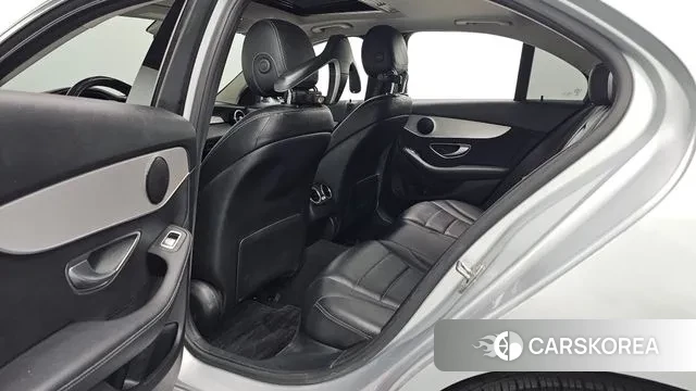 Mercedes-Benz C-Class W205 2020 Серебристо-серый из Кореи, фото 3