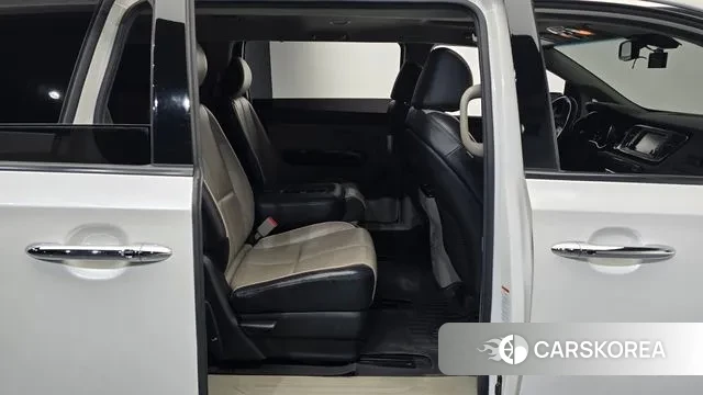 Kia The New Carnival 2020 Белый из Кореи, фото 3