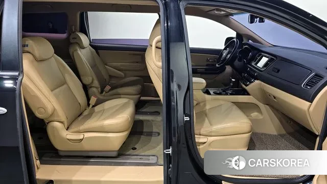 Kia The New Carnival 2019 Черный из Кореи, фото 3