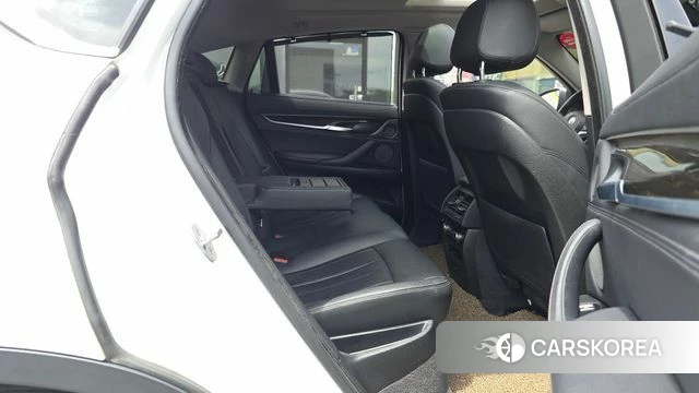 BMW X6 (F16) 2018 Белый из Кореи, фото 3