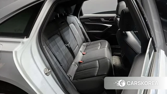 Audi A6 (C8) 2020 Белый из Кореи, фото 3