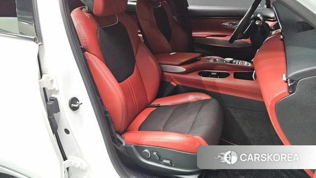 Genesis GV70 2021 Белый из Кореи, фото 3