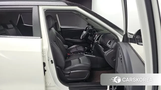 Ssangyong Tivoli Armor 2018 Белый из Кореи, фото 3