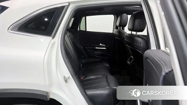 Mercedes-Benz GLA - Class H247 2021 Белый из Кореи, фото 3