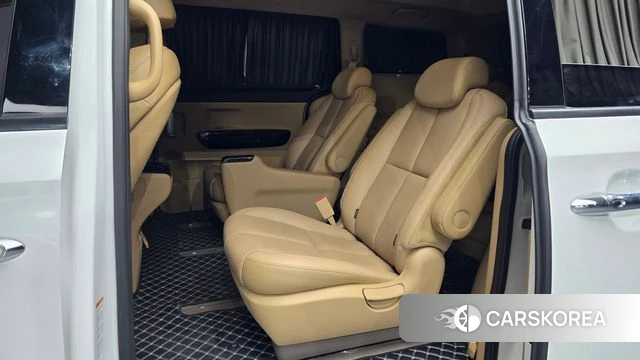 Kia The New Carnival 2018 Белый из Кореи, фото 3