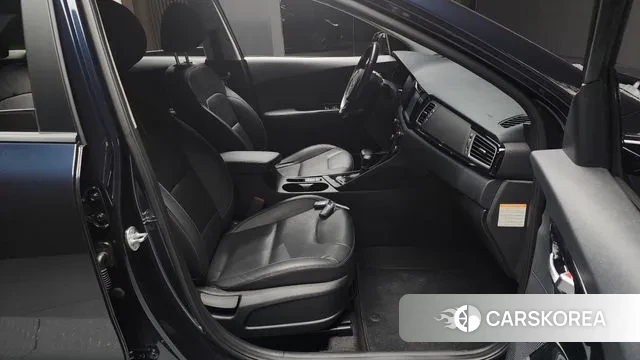 Kia Niro 2018 Синий из Кореи, фото 3