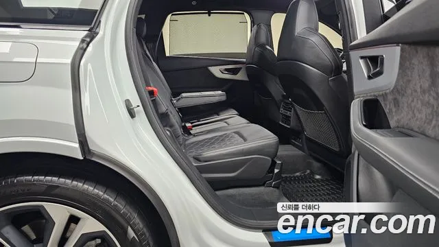 Audi Q7 (4M) id 2716238 из Кореи 3