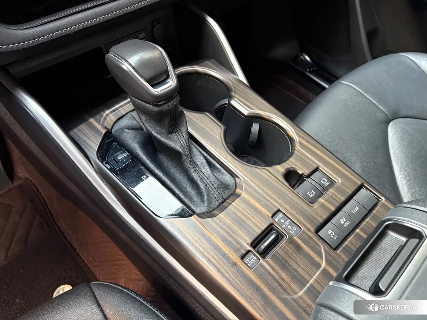 Toyota Highlander 2023 Черный из Китая, фото 3