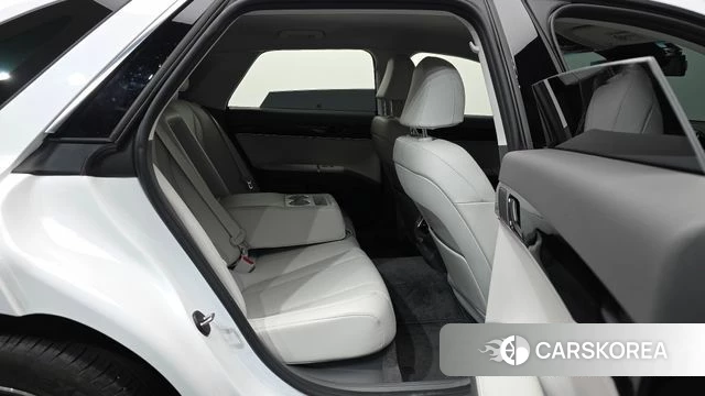 Hyundai Grandeur (GN7) 2024 Белый из Кореи, фото 3