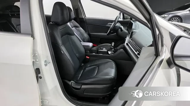 Kia Sportage 5th Generation 2022 Белый из Кореи, фото 3
