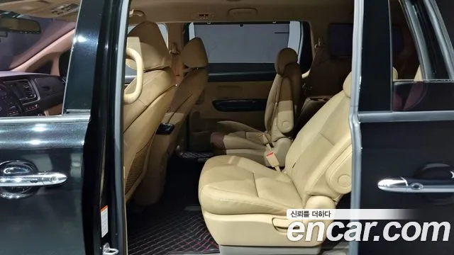 Kia The New Carnival id 2695735 из Кореи 3