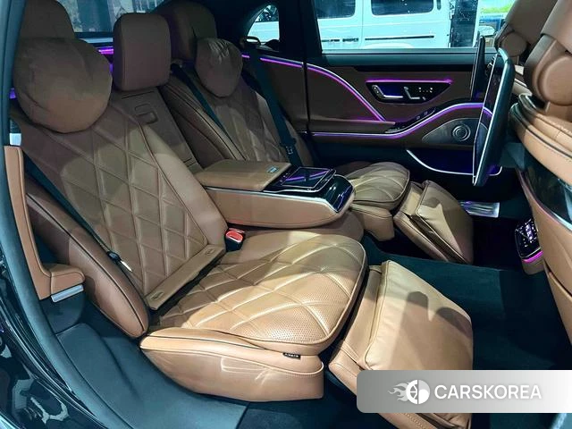 Mercedes-Benz Maybach S-class 2023 Черный из Китая, фото 3