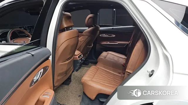 Genesis GV70 2022 Белый из Кореи, фото 3