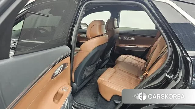 Genesis GV70 2023 Черный из Кореи, фото 3