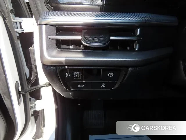 Hyundai Grandeur (GN7) 2023 Белый из Кореи, фото 3