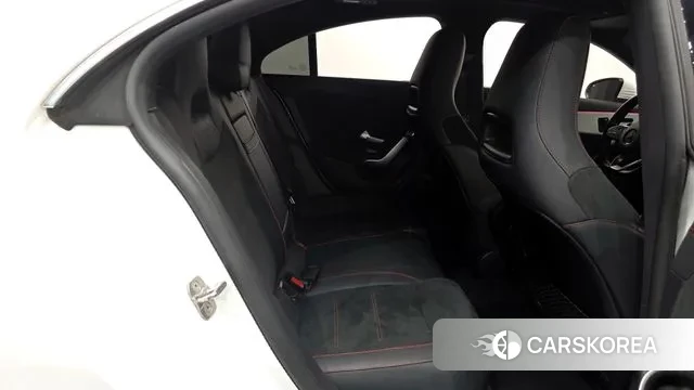 Mercedes-Benz CLA-Class C118 2023 Белый из Кореи, фото 3