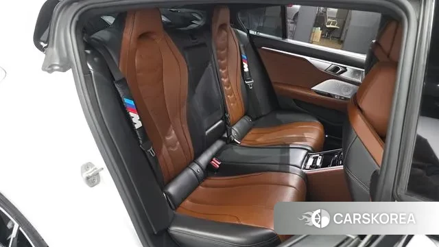 BMW 8 Series (G15) 2020 Белый из Кореи, фото 3