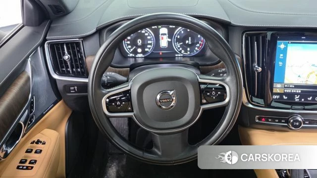 Volvo V90 Cross-Country 2020 Черный из Кореи, фото 3