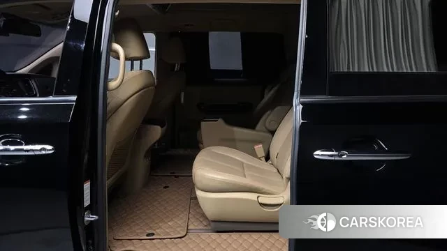 Kia The New Carnival 2019 Черный из Кореи, фото 3