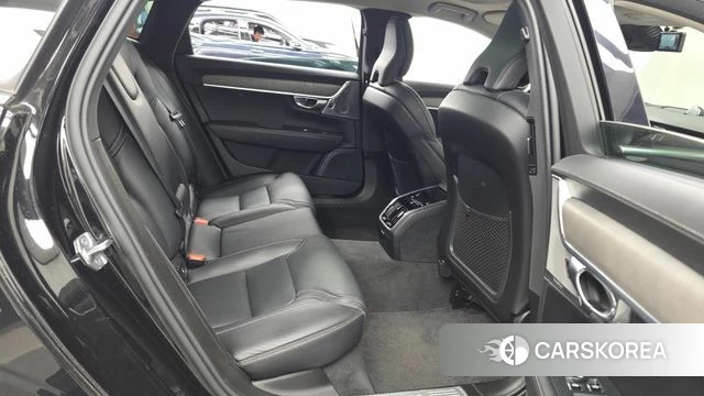 Volvo S90 2022 Черный из Кореи, фото 3