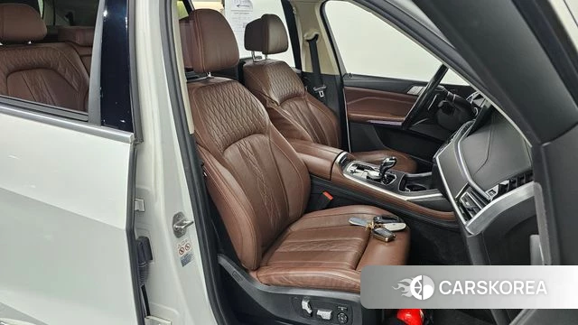 BMW X7 (G07) 2020 Белый из Кореи, фото 3