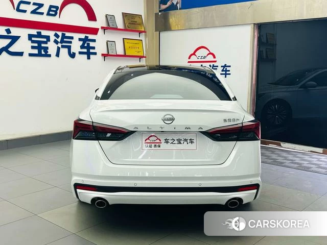 Nissan Teana 2024 Белый из Китая, фото 3