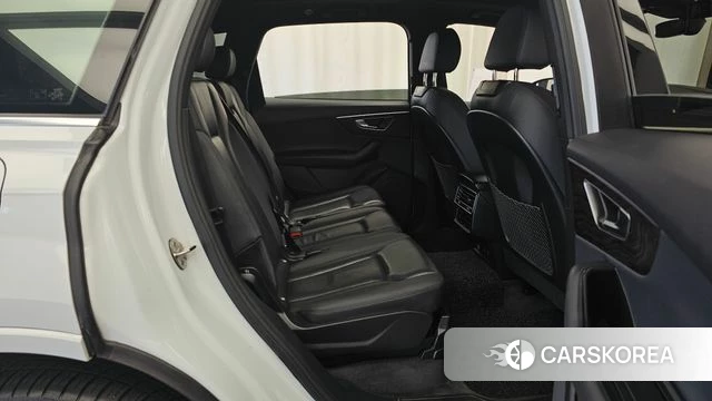 Audi Q7 (4M) 2021 Белый из Кореи, фото 3