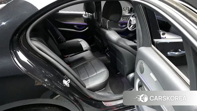 Mercedes-Benz E-Class W213 2018 Черный из Кореи, фото 3